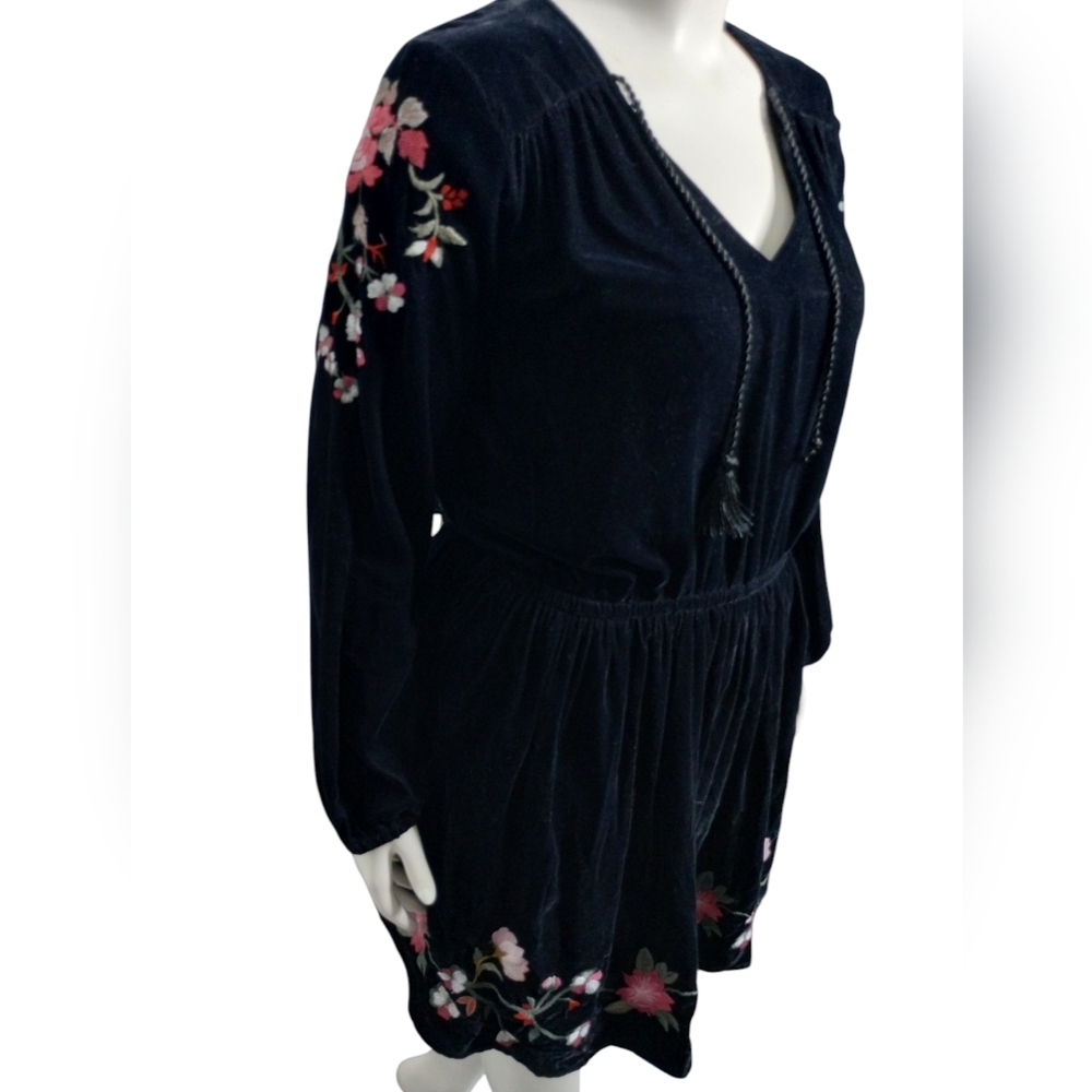 A.N.A Women's Black Velvet Floral Embroidered Mini Dress size L Whimsigoth